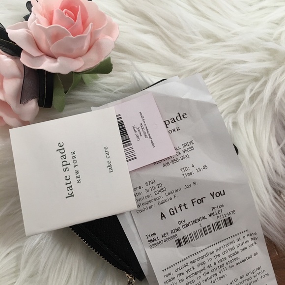 Kate spade small key chain wallet - Picture 5 of 5